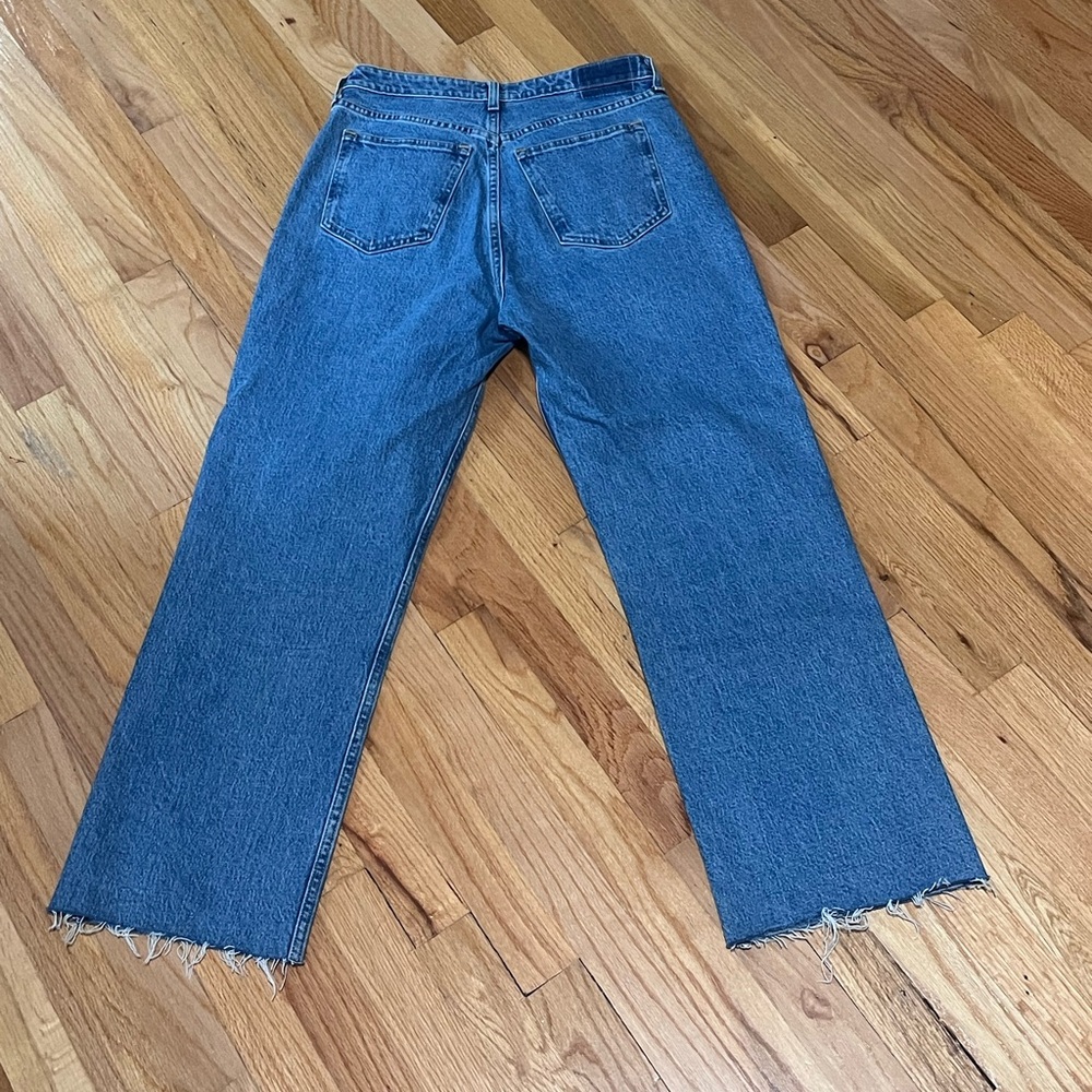 Abercrombie & Fitch High Rise 90’s Relaxed Jeans - 29 Short